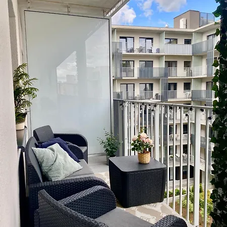 Grey House + Free Parking Apartamento Wrocław